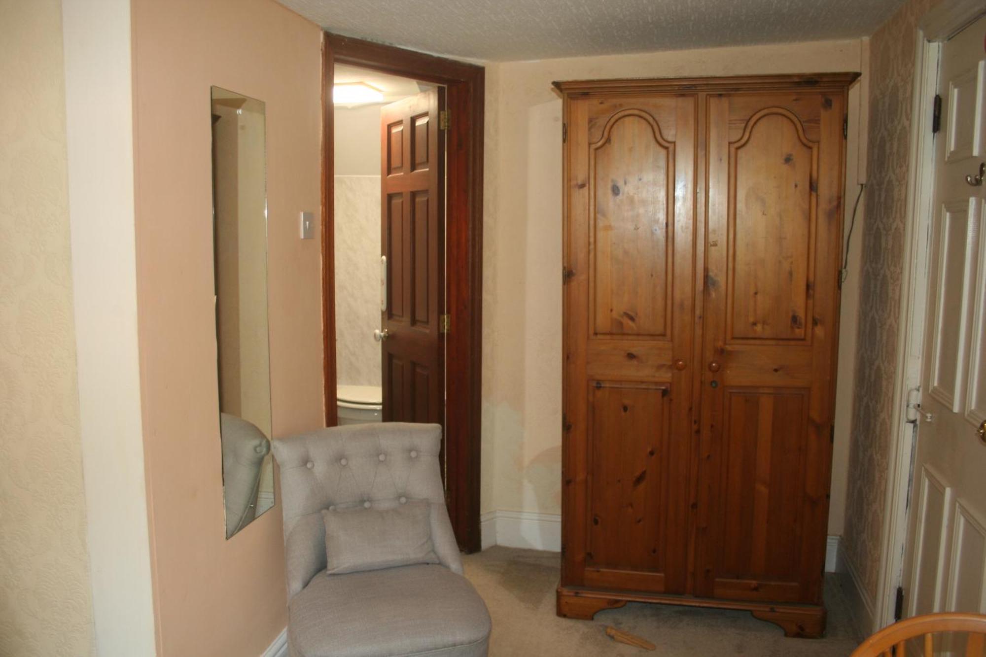 Coynant Farm Guesthouse - Farm Park Stay Swansea Ruang foto